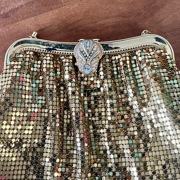 Vintage Whiting & Davis Gold Mesh Evening Bag Clutch Purse with Jeweled Clasp - Picture 5 of 15